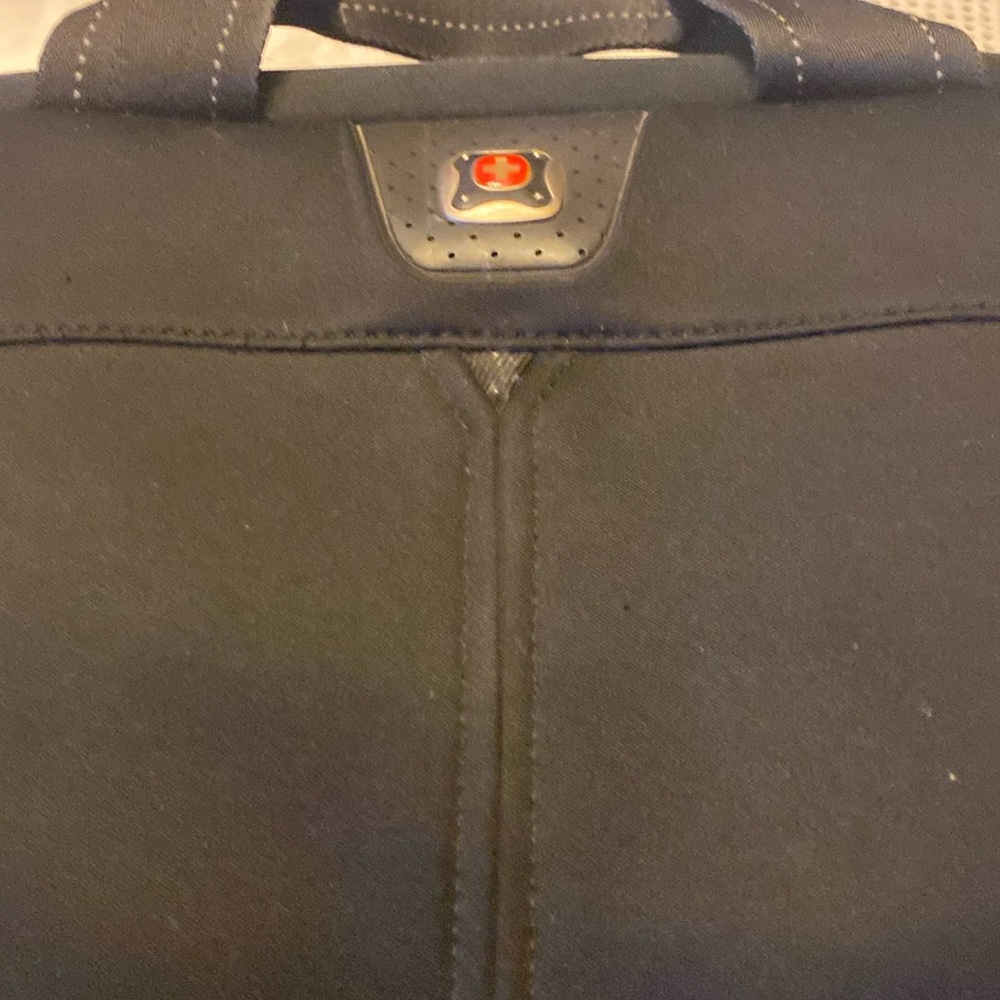 Swiss Gear by Wenger padded laptop, brief case.